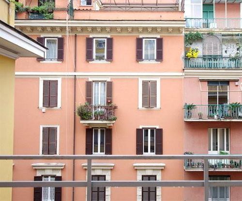 Domus Ferruccio Rome
