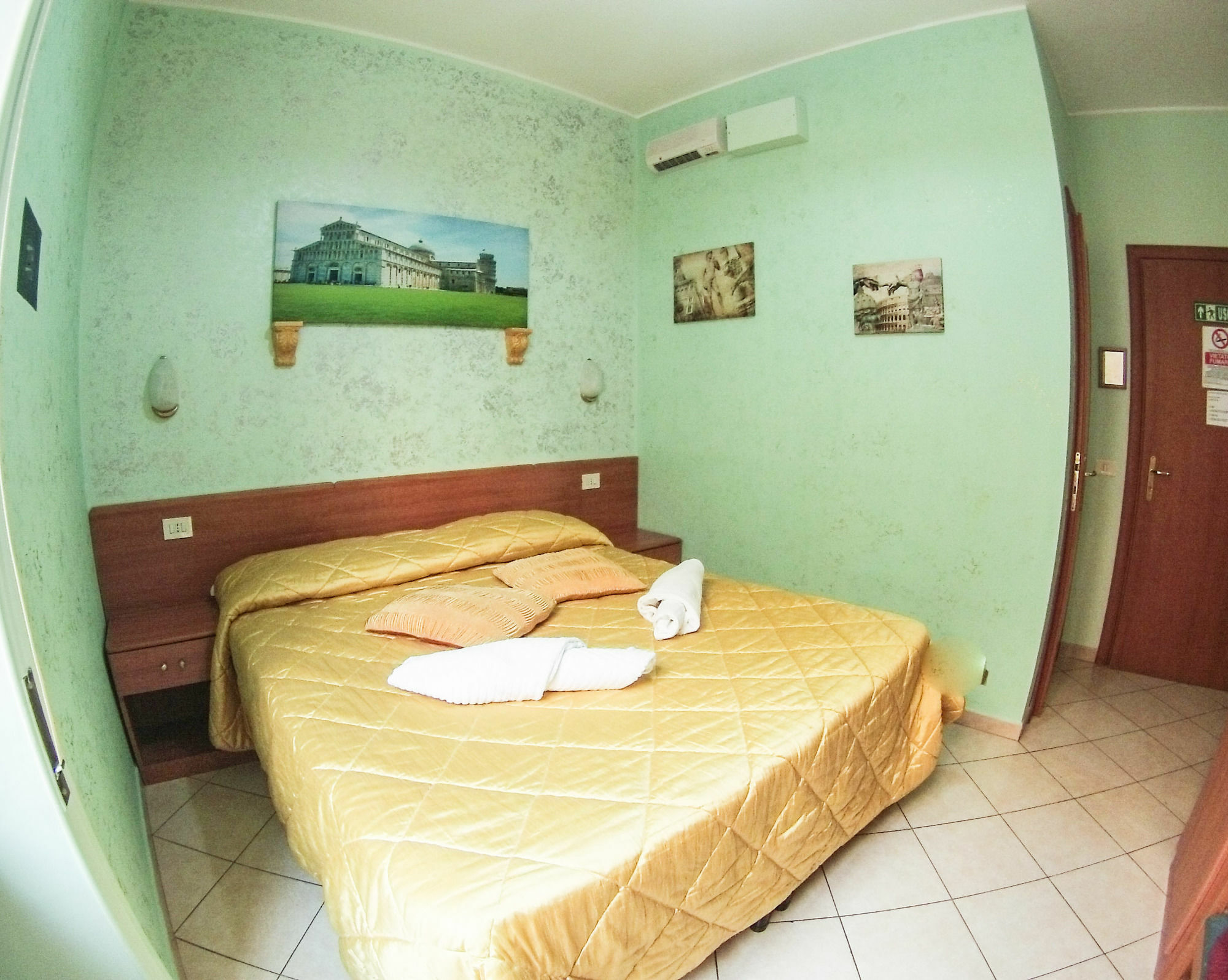 Domus Ferruccio 2*