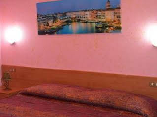 Casa Ferruccio 2* Roma