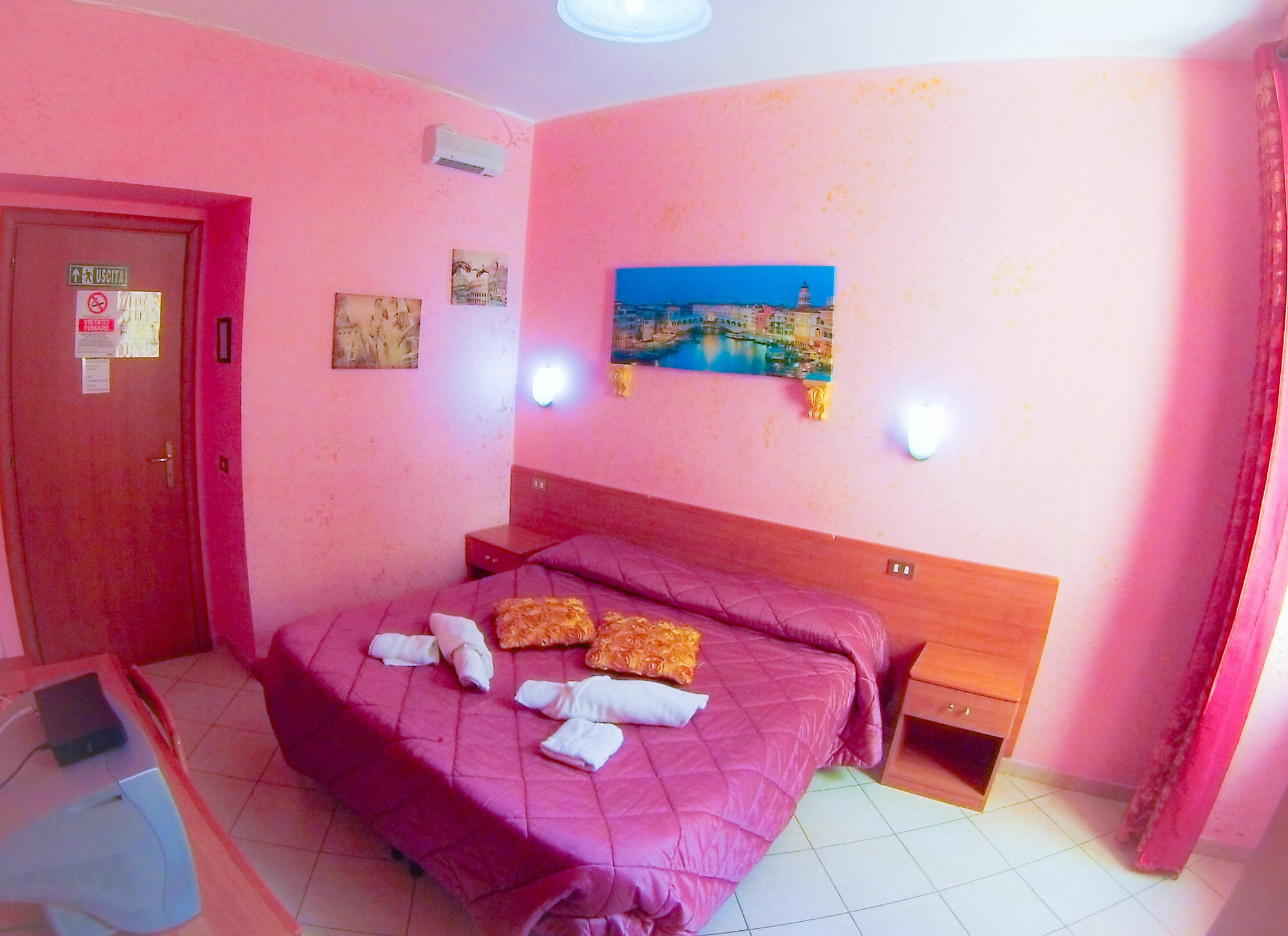 Affittacamere Casa Ferruccio Roma